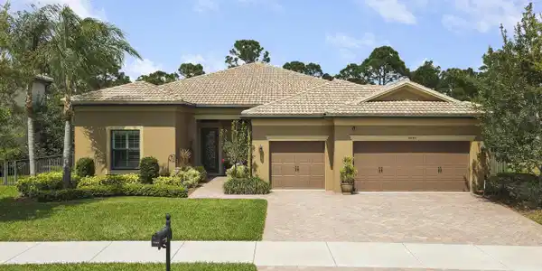 4885 SW Gossamer Circle