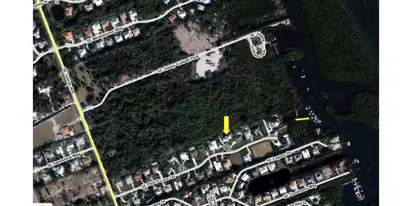 Image 2: Arial - House and Dock