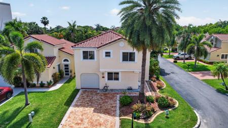 1306 SE 5th Court