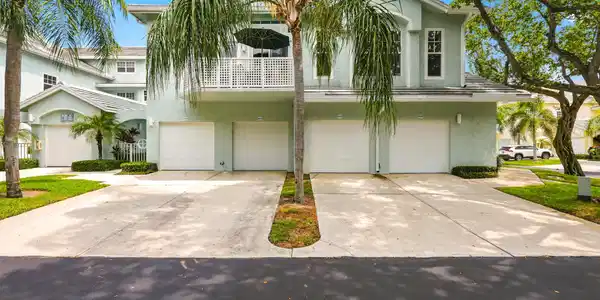 1809 Mainsail Circle