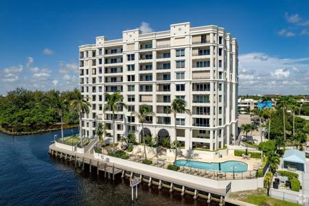 2880 NE 14th Street Causeway