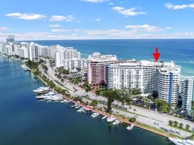5161 Collins Ave
