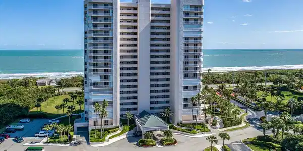 5051 N Highway A1a