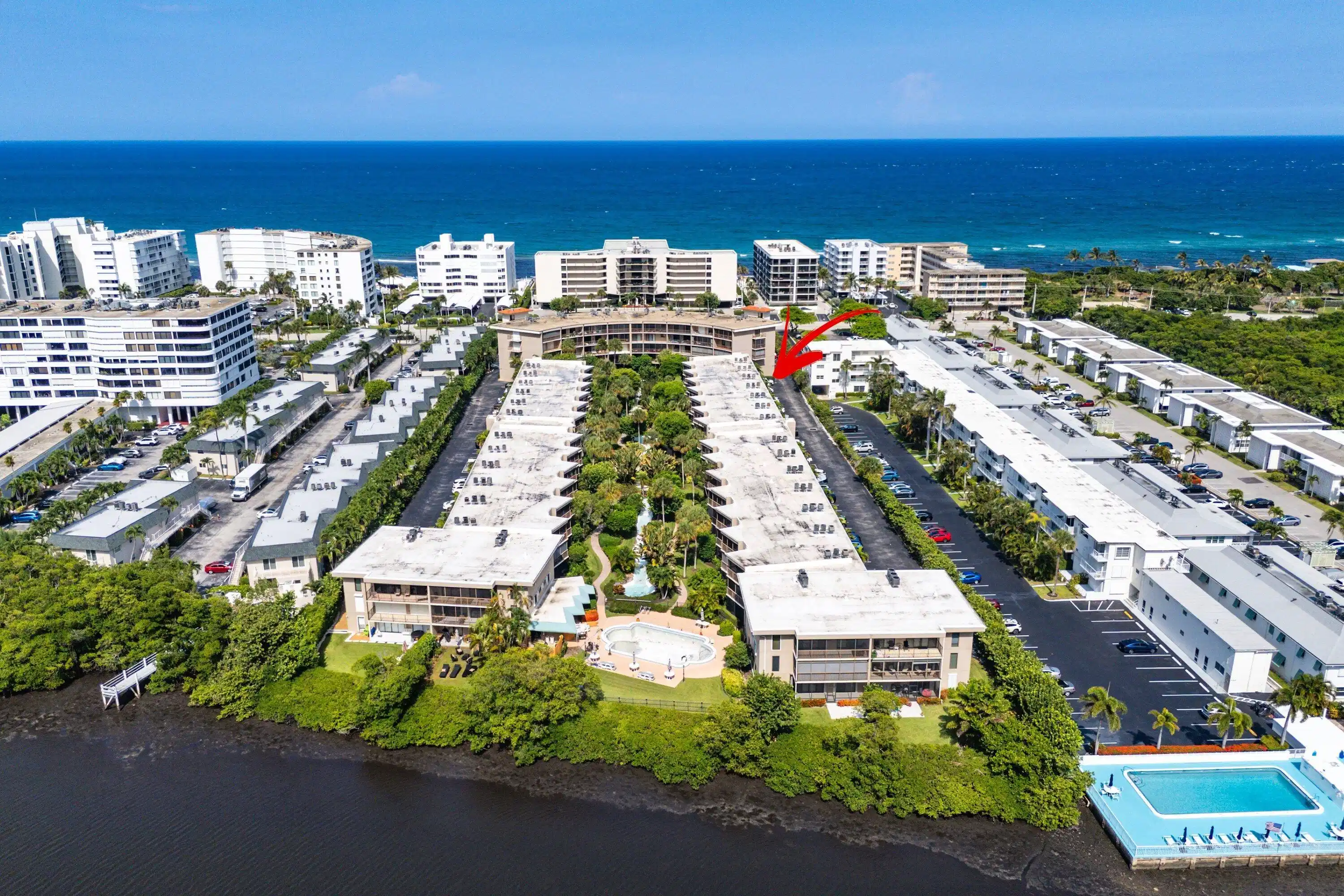 Image 1: 031-3605SouthOceanBoulevard-229-SouthPal
