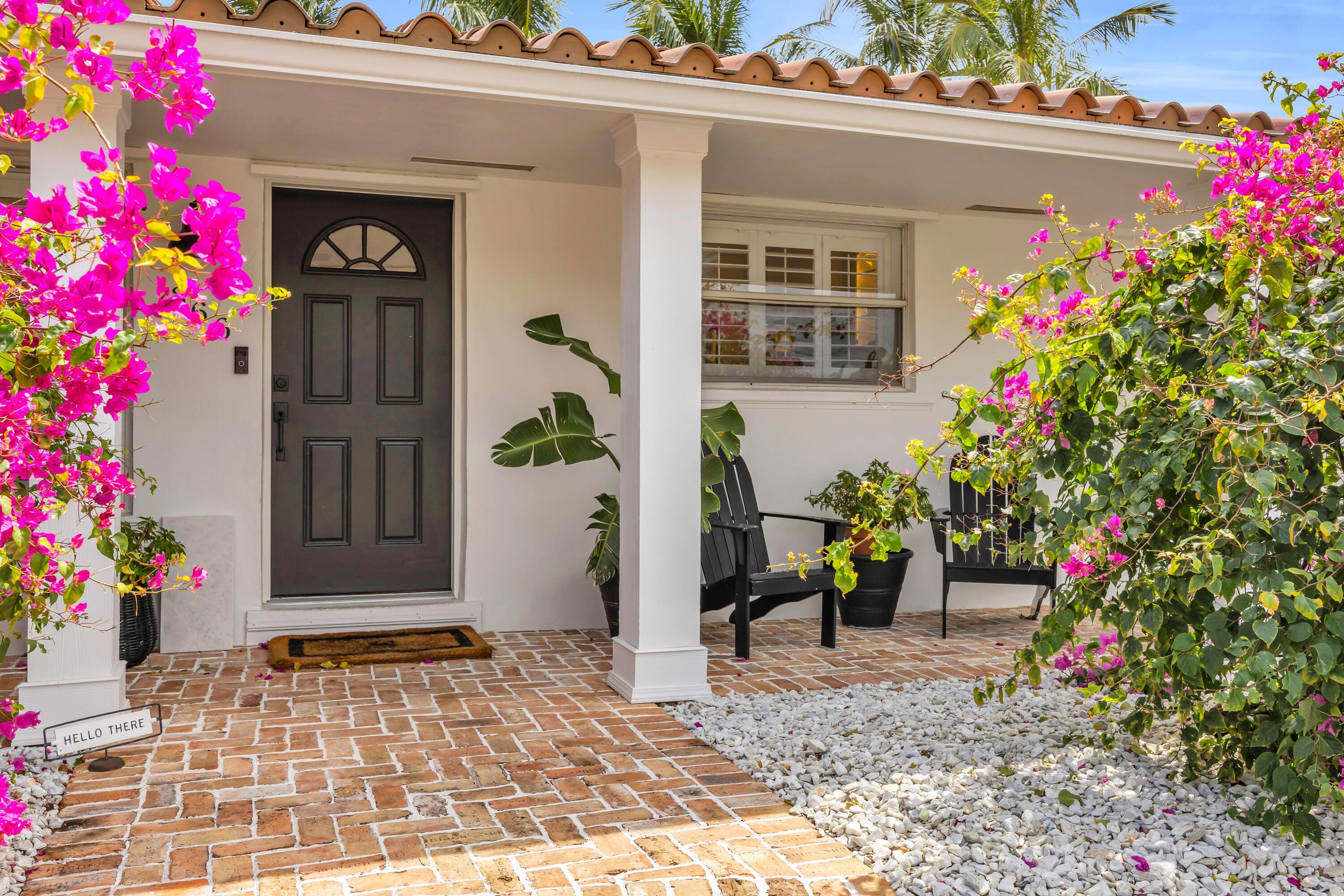 Image 2: Front of Home