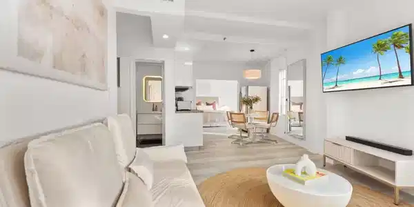 530 Ocean Drive