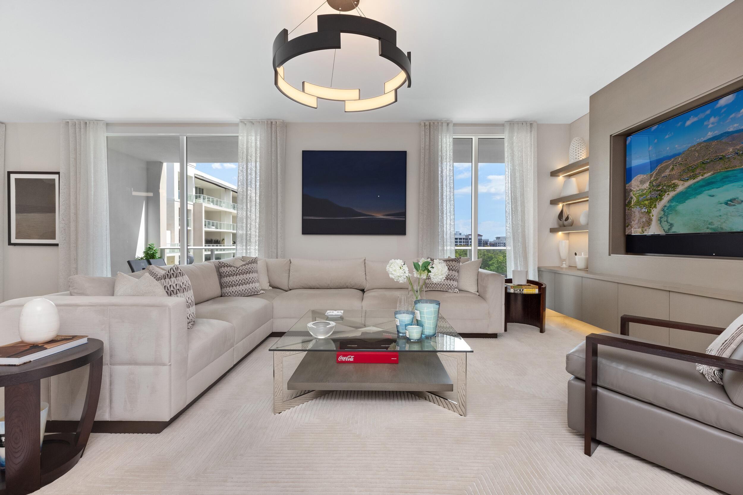 Image 2: Living Room