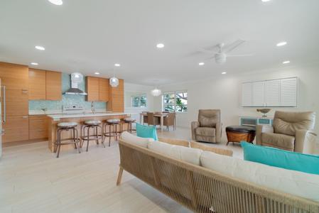 232 Seabreeze Circle