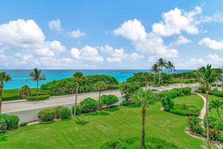 2000 S Highway A1a