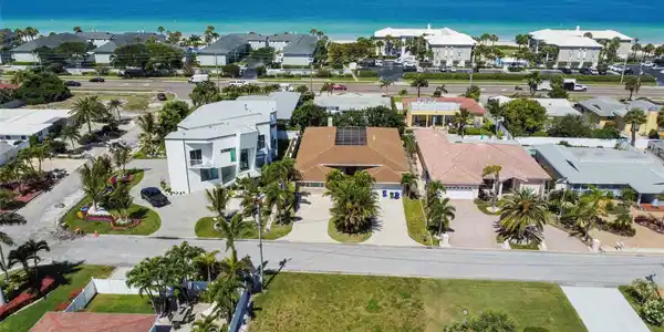 2504 Hibiscus Drive