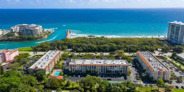 1111 S Ocean Boulevard