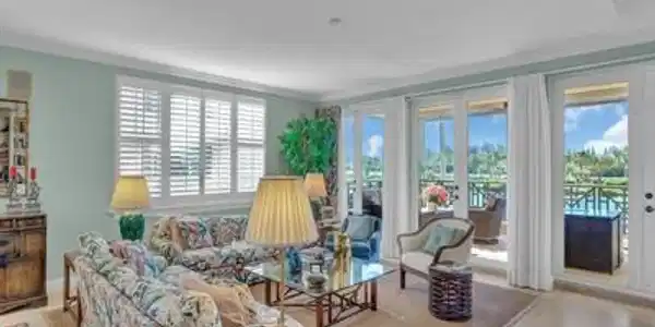 9031 Somerset Bay Lane