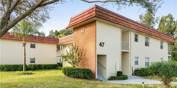47 Woodland Drive