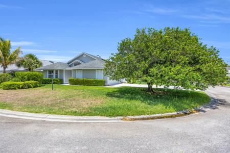 6304 SE Ames Way