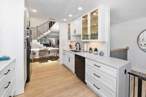 1194 Hillsboro Mile