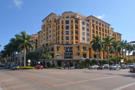 200 E Palmetto Park Road