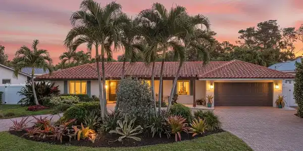 198 Golfview Drive
