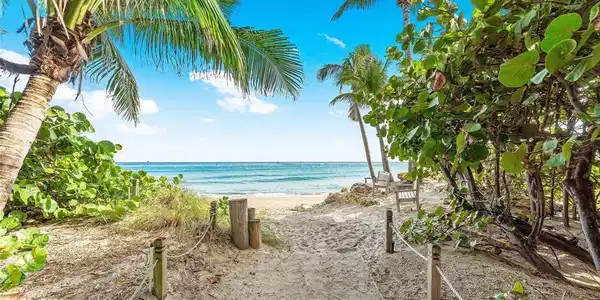 Image 4: Private Community Beach Area