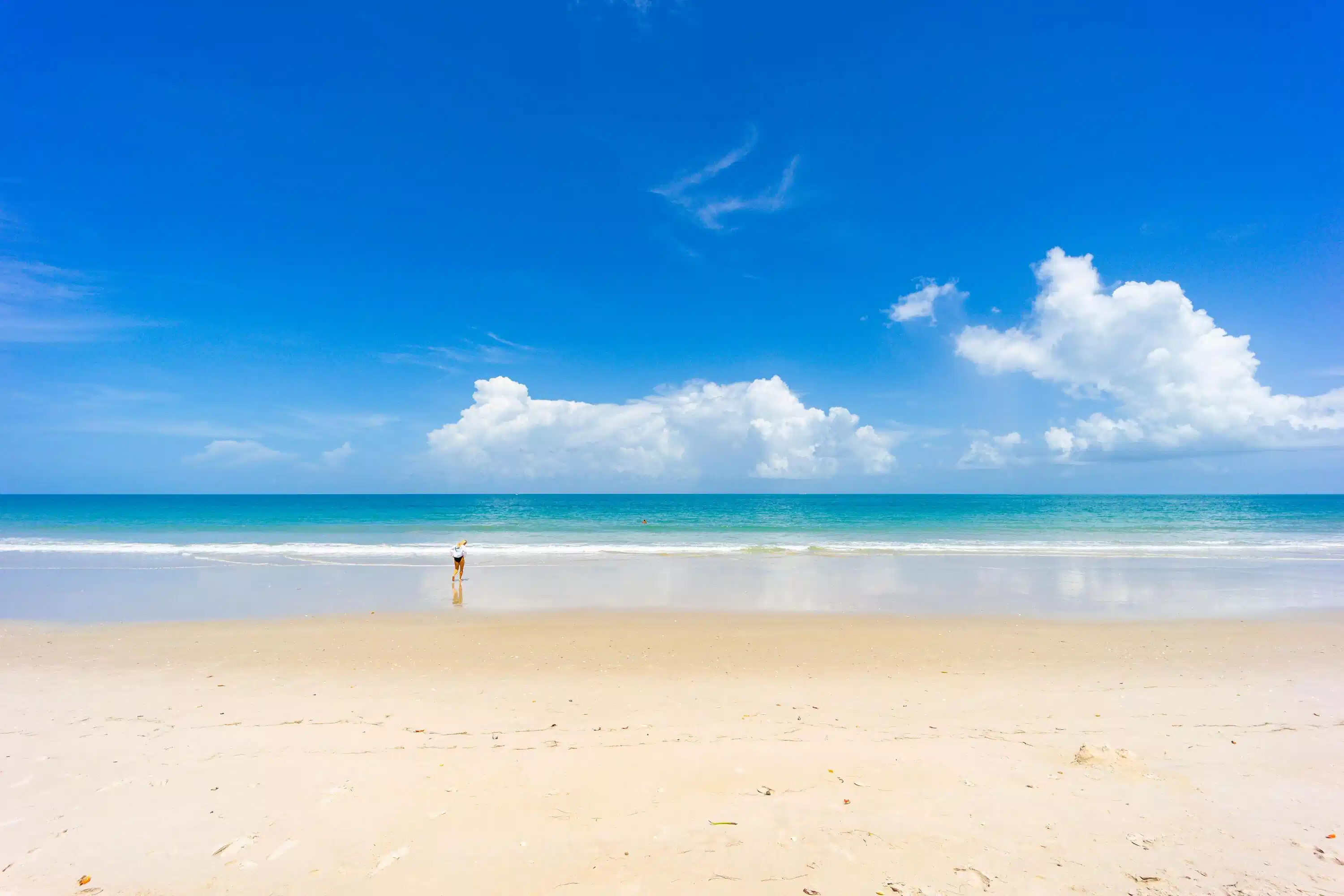 Image 1: Sandy Beaches!