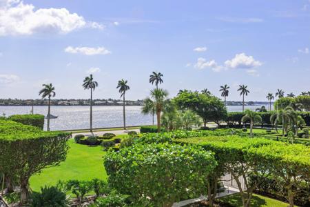 1701 S Flagler Drive