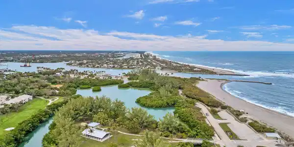 Image 3: DJI_0070