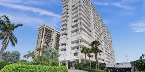 1200 S Ocean Blvd