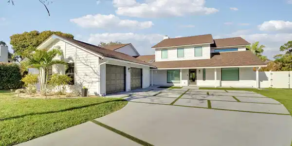 19503 Trails End Terrace