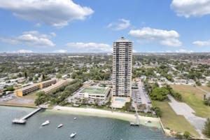 5600 N Flagler Drive