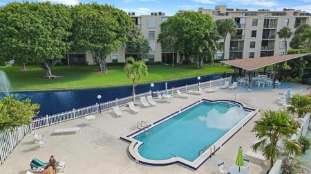 300 Waterway Drive S