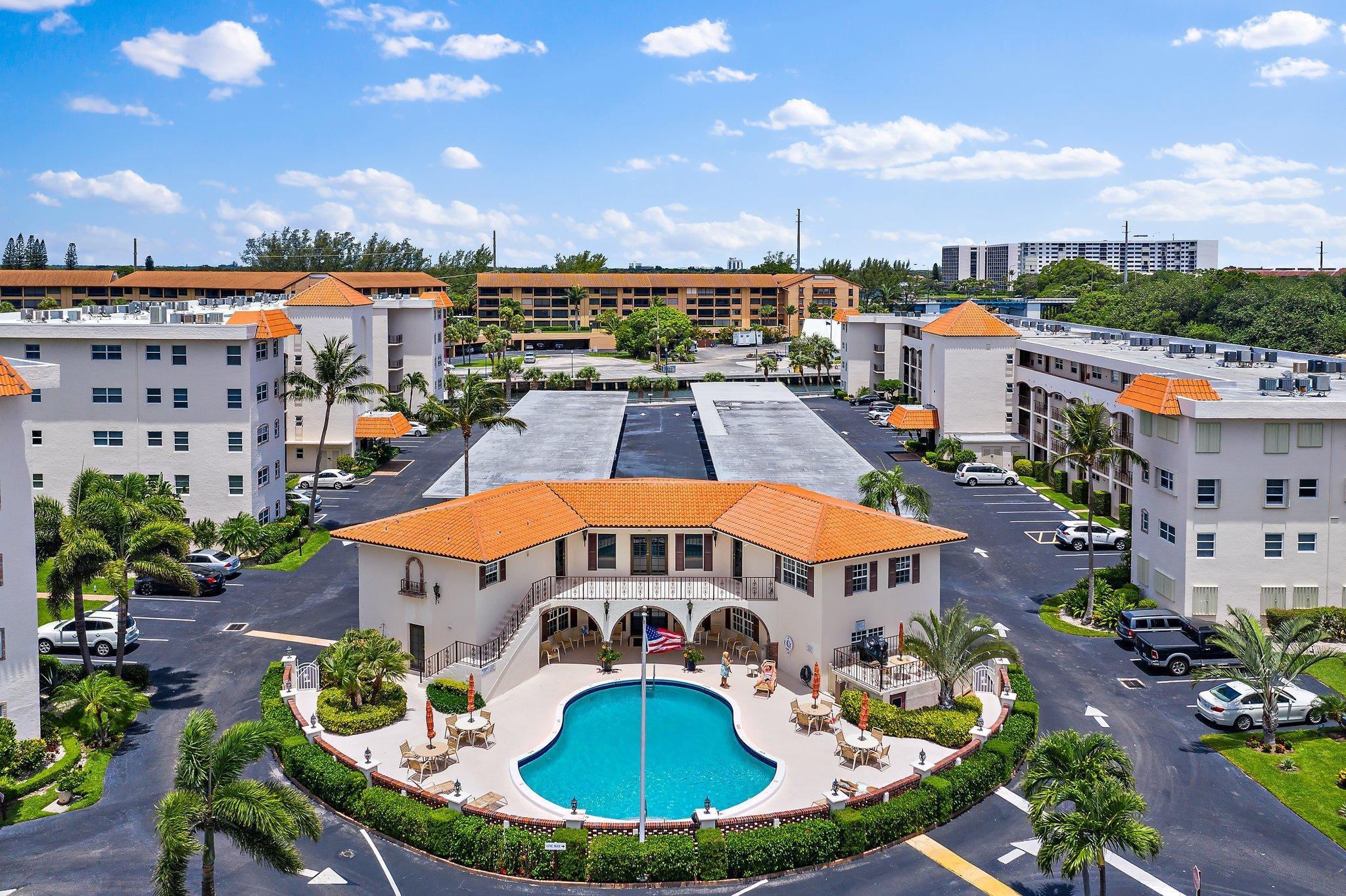Image 3: 034-29YachtClubDr407-NorthPalmBeach-FL-S