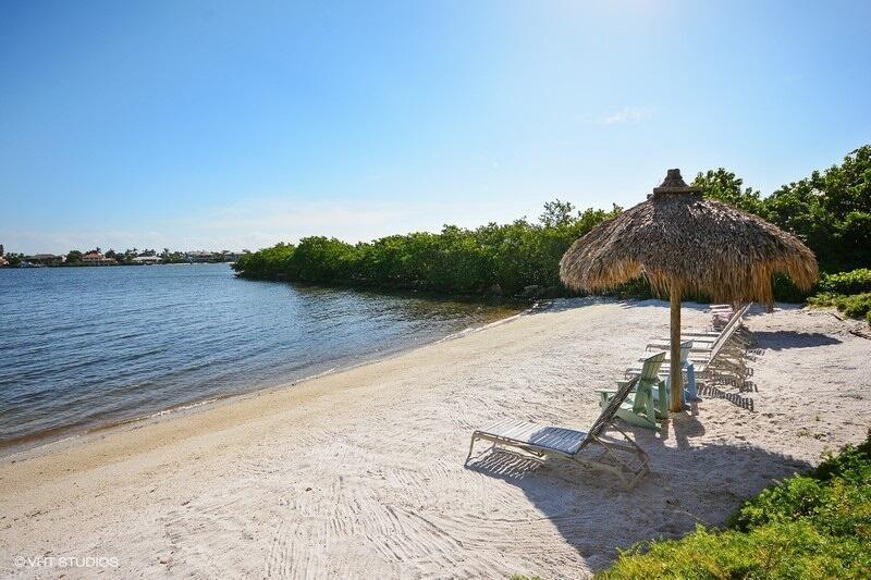 Image 2: Intracoastal Beach