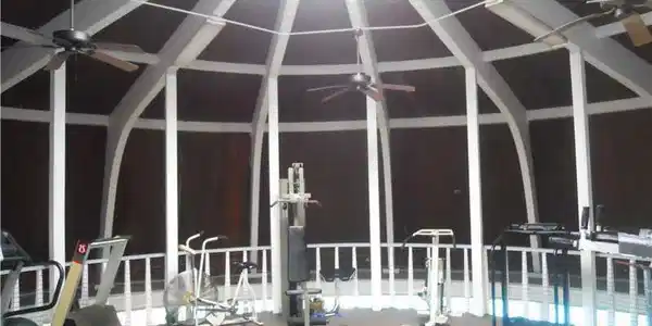 Image 3: Exterior Front