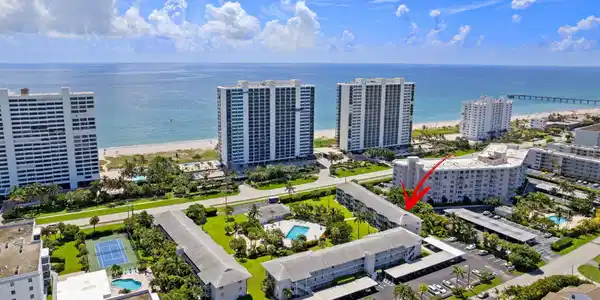 2760 Banyan Road