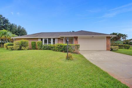 2012 SE Allamanda Drive