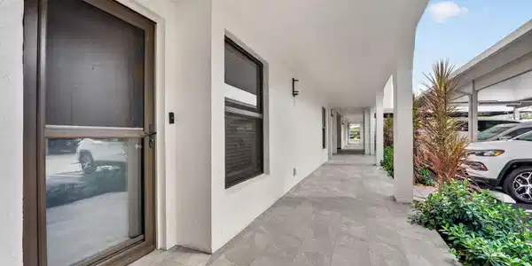 Image 2: 2-web-or-mls-DSC08517