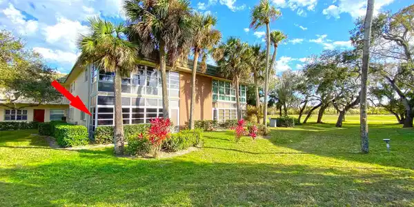 7 Vista Gardens Trail