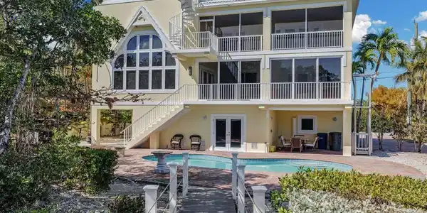 205 Stirrup Key Boulevard