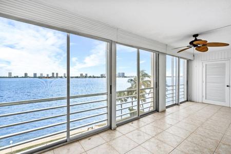 501 Lake Shore Drive