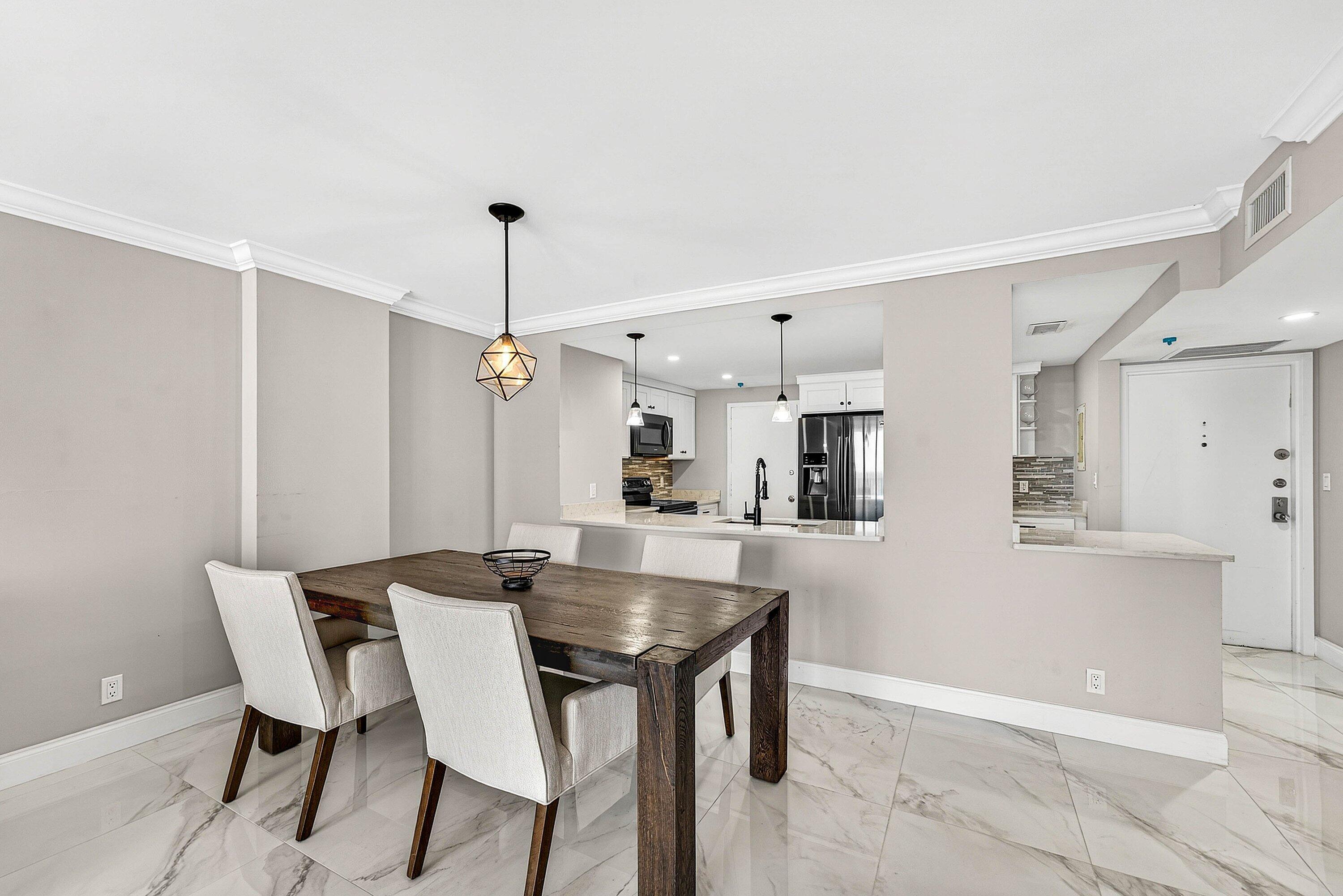 Image 4: 002-1150HillsboroMile-508-HillsboroBeach