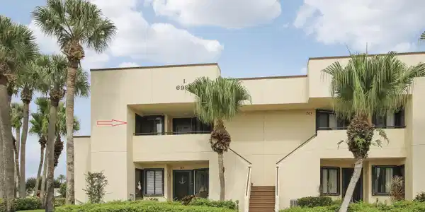 Image 2: Building