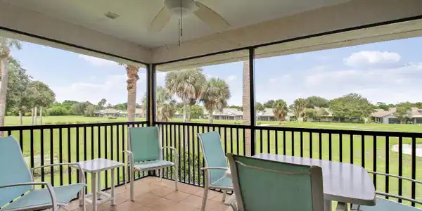 Image 4: Screen Porch