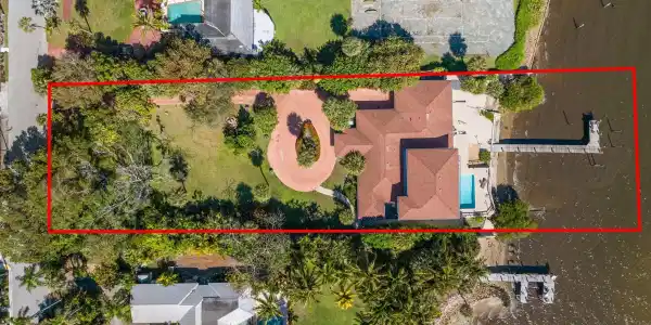 530 S Lakeside Drive