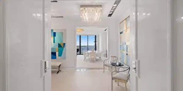 Image 2: Foyer