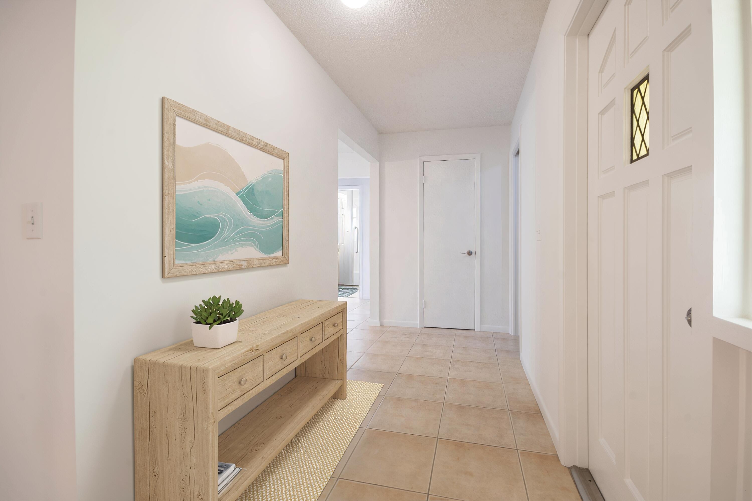 Image 3: Foyer