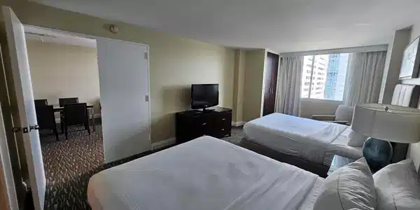 Image 4: Photo 4