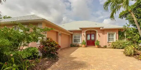 454 NW Sunflower Place