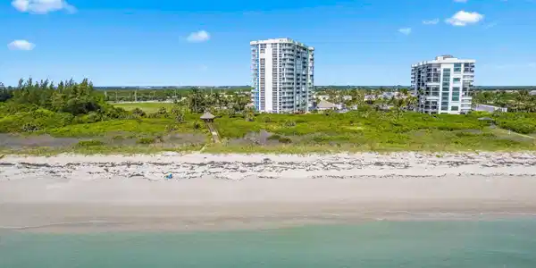2700 N Highway A1a