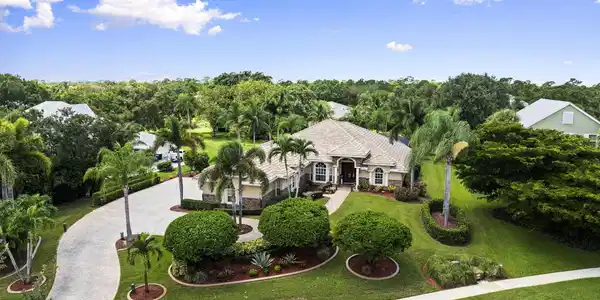 5416 SW Coral Tree Lane