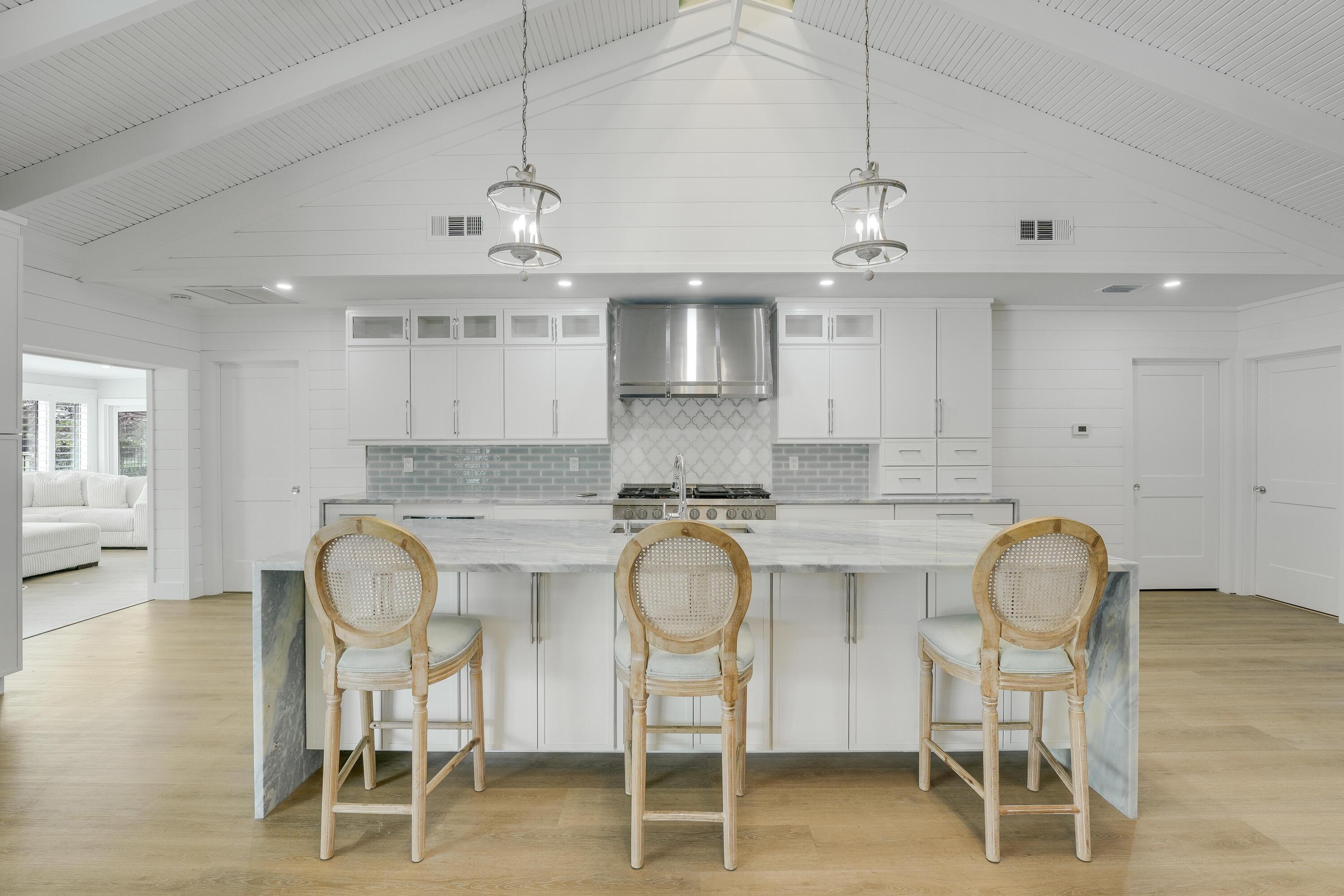 Image 2: House-9