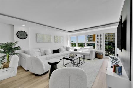 405 N Ocean Boulevard